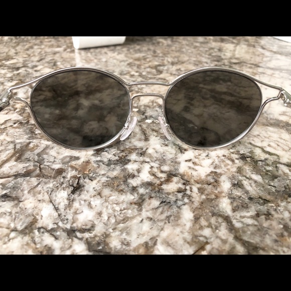 NWOT PRADA Sunglasses - Picture 6 of 7
